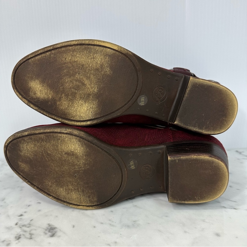 LUCKY BRAND Bernaeh Ankle Bootie Size 8M Red Buckle Cowgirl Moto Suede P… - Picture 11 of 15